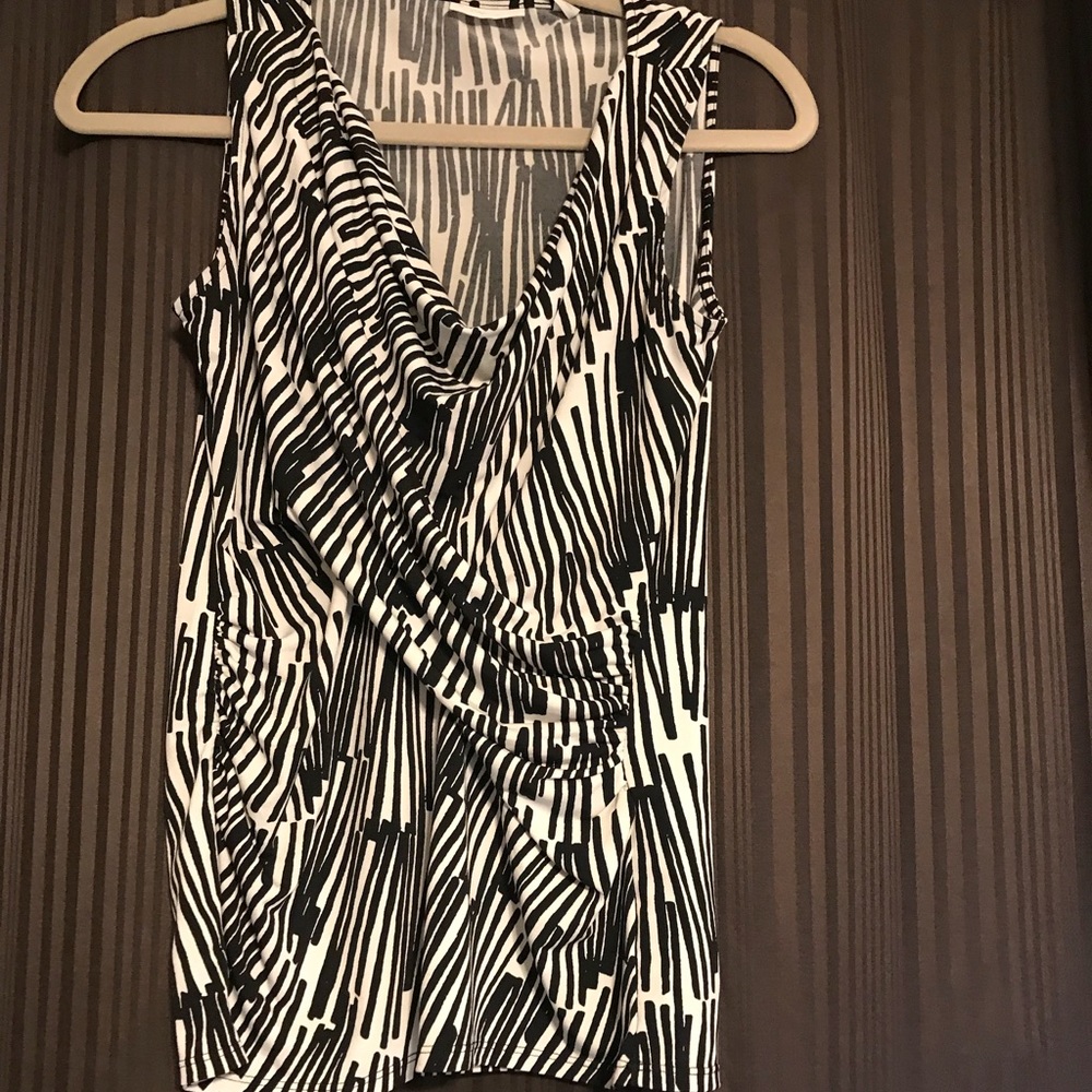 NY & Co top